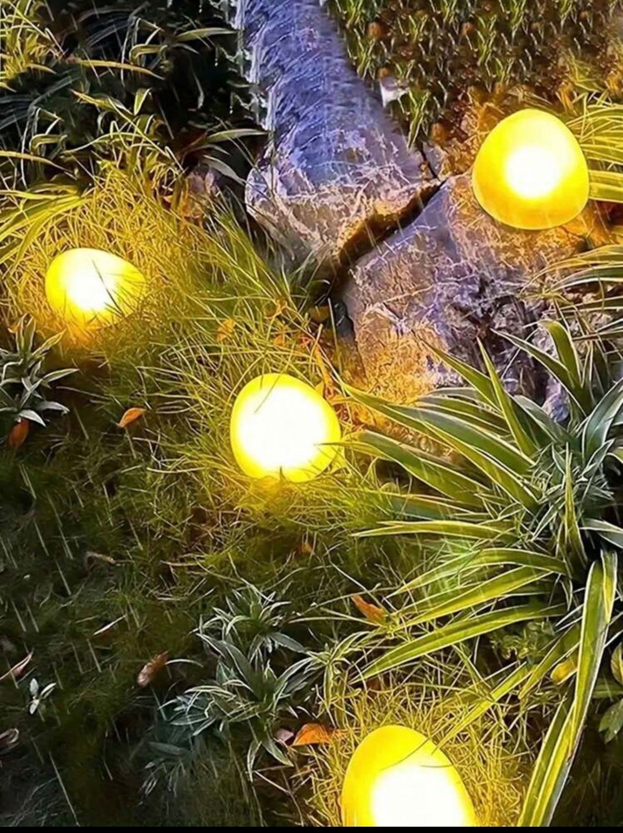 1/2pcs Solar Powered Pebble Lights - Energy Saving LED Spotlights